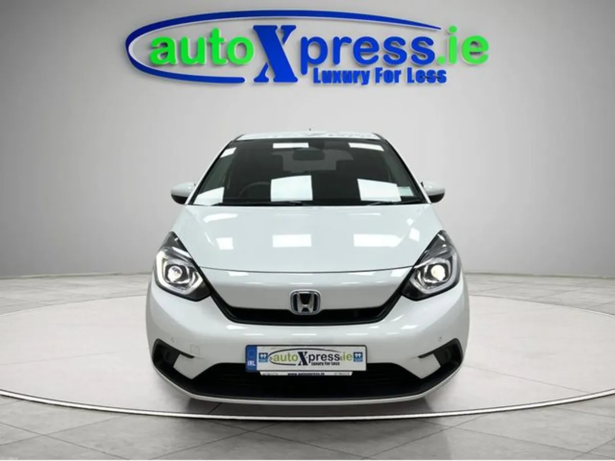 Honda Fit 1.5 Automatic, Reversing camera - Image 3