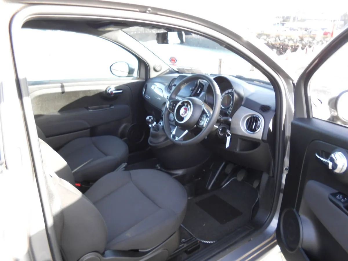 Fiat 500 Dolche Vita 1.Lt Hybrid Petrol Manual2023 - Image 4
