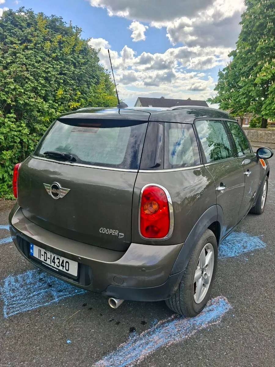 MINI COOPER 2011 DIESEL LOW KM - Image 4