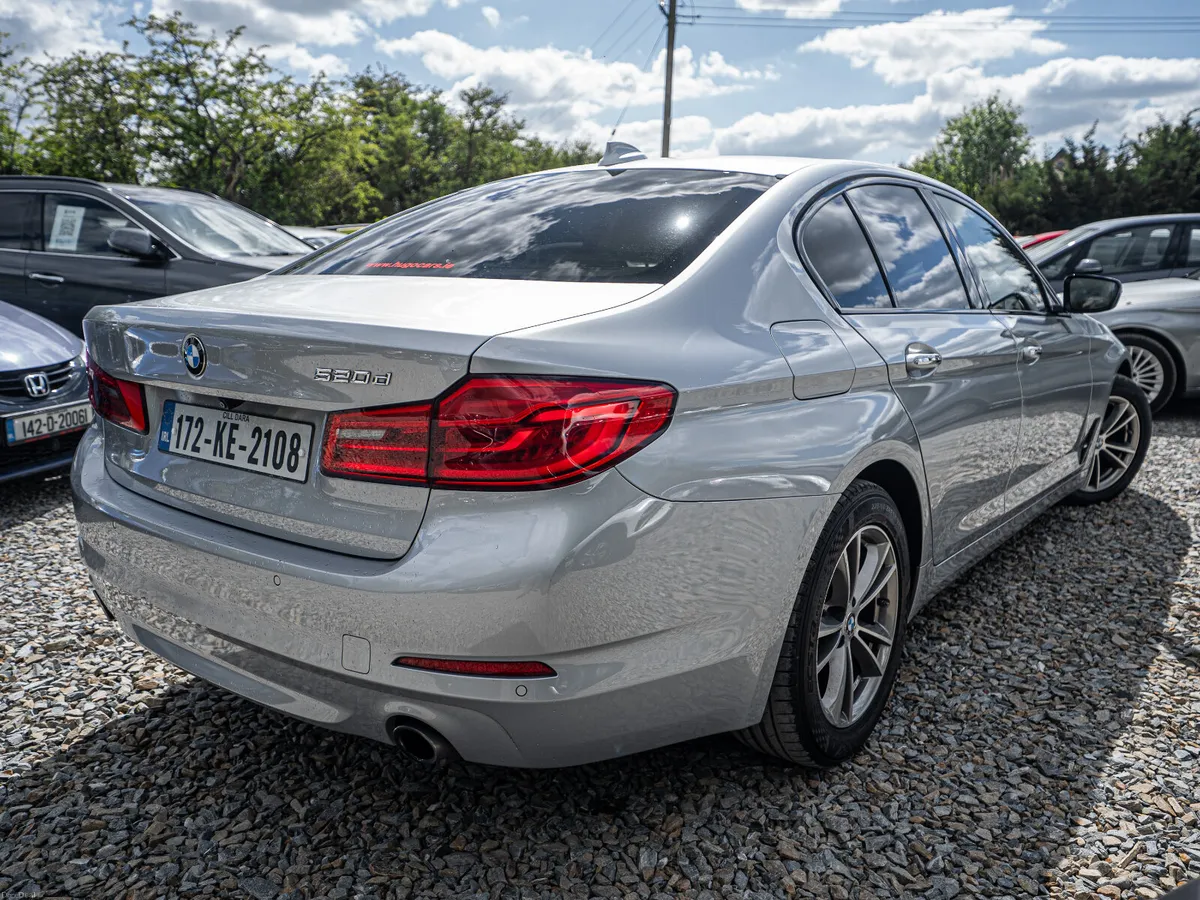 172 BMW 520d G30 Automatic/FSH/Warranty/New Showro - Image 3