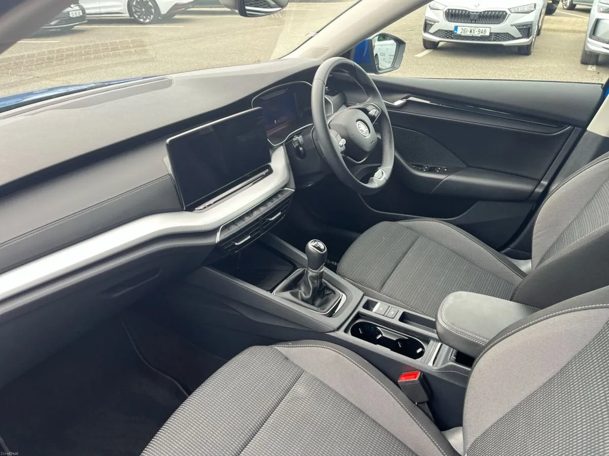Skoda Octavia Selection Combi 2.0TDI 115HP - Image 3