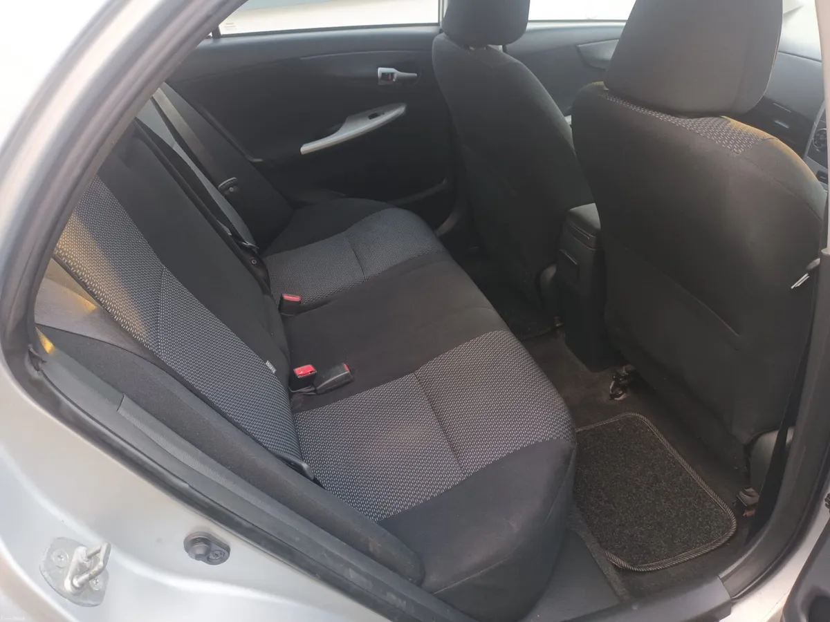 Toyota Corolla - Image 3