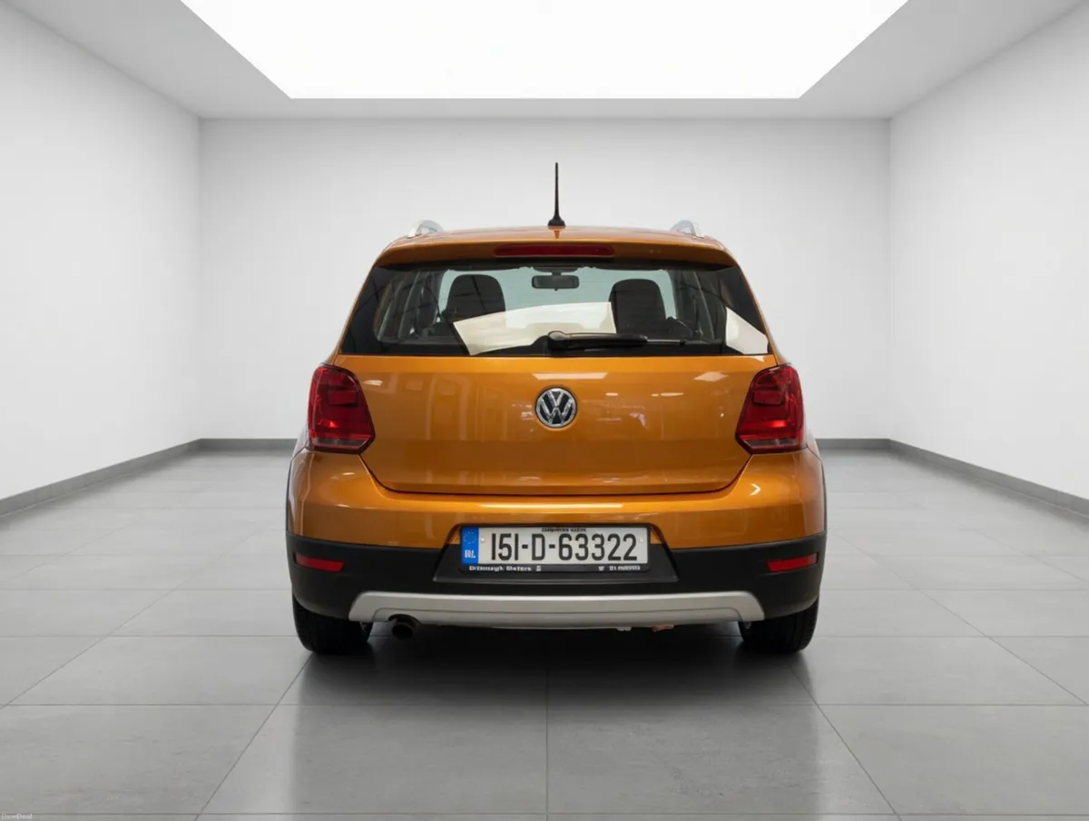 Volkswagen Polo 2015 - Image 3