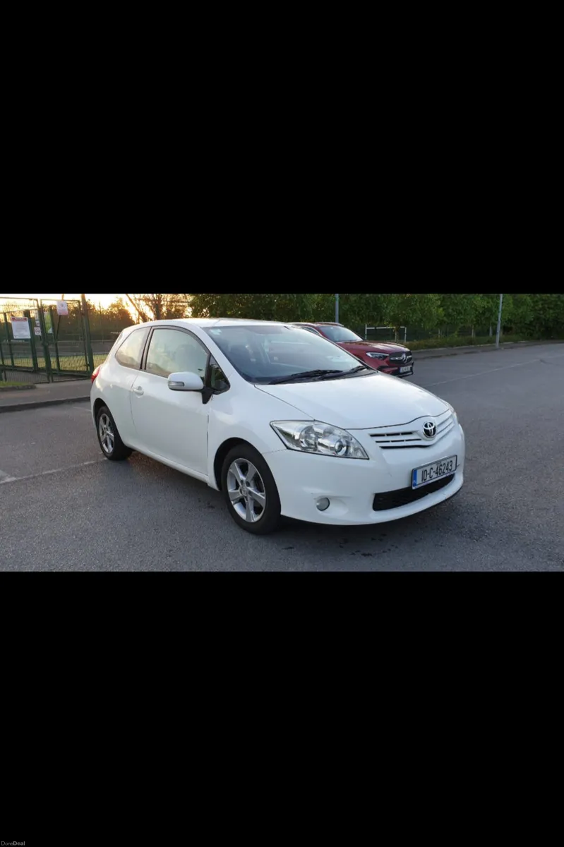 Toyota Auris 2010 1.4 Nct & Tax - Image 1
