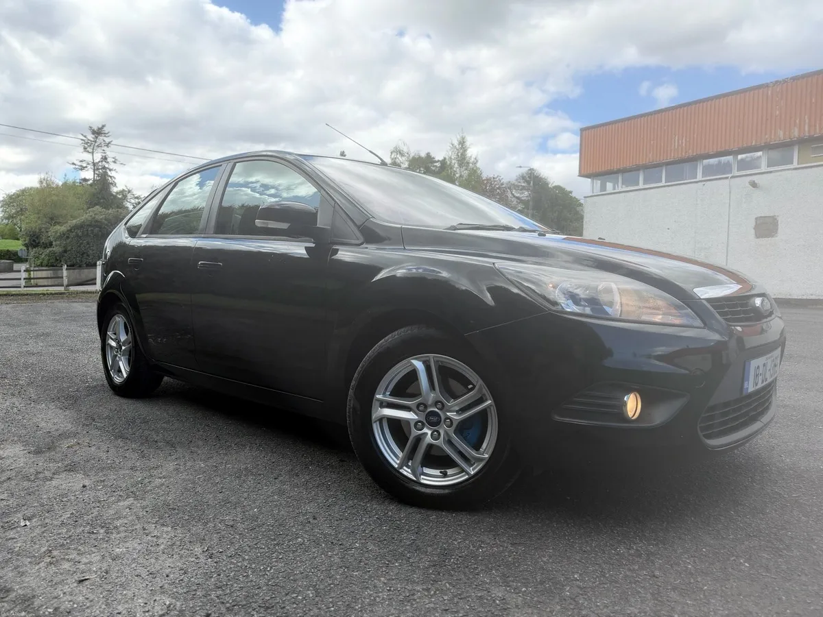 2010 ford focus NEW NCT 02-27 taxed 09-26 - Image 2