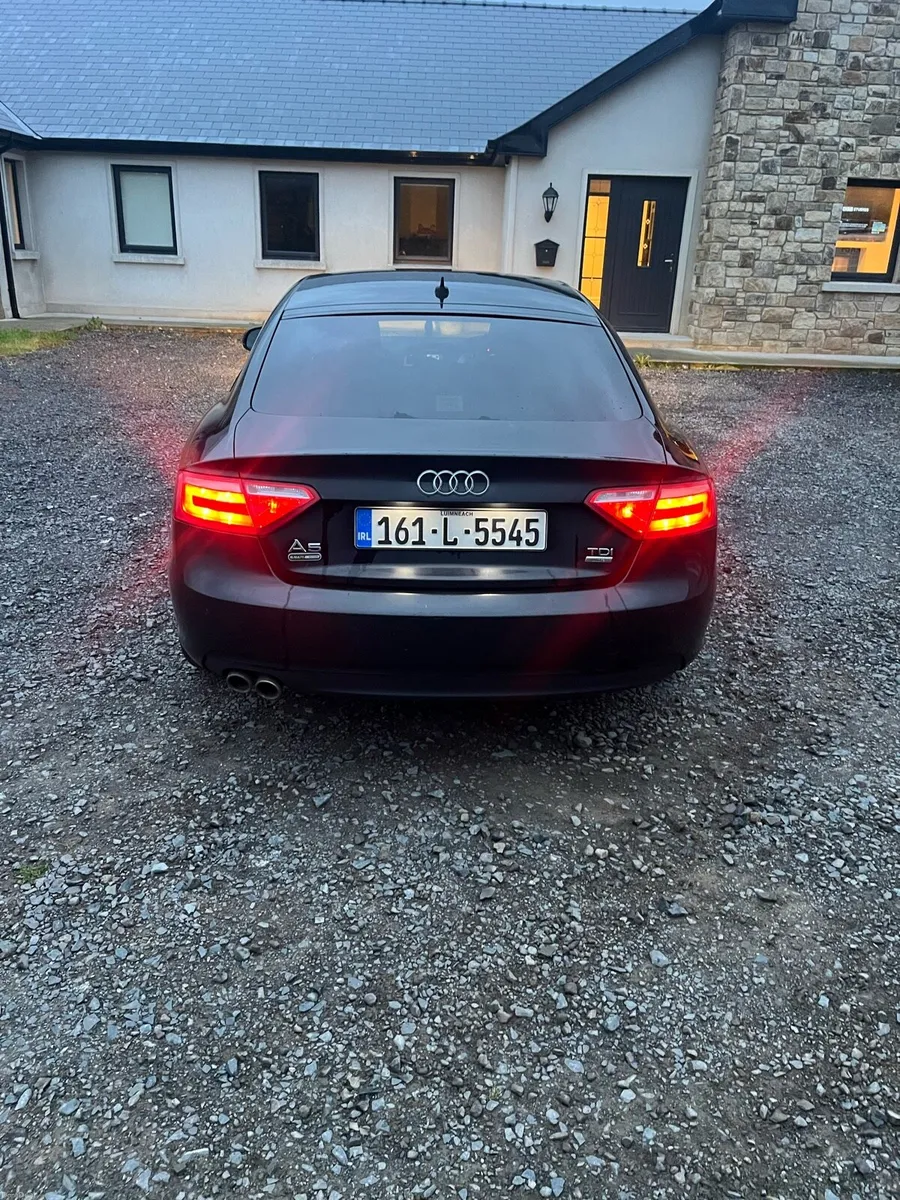 Audi A5 - Image 2
