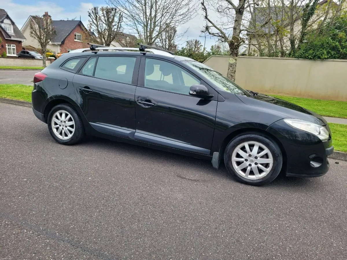 2011 RENAULT MEGANE NEW NCT. - Image 3