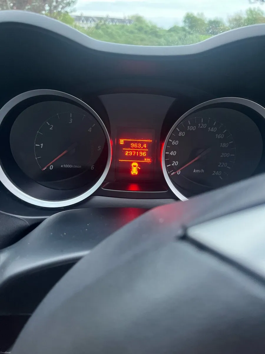 2014 Mitsubishi Lancer - Image 4