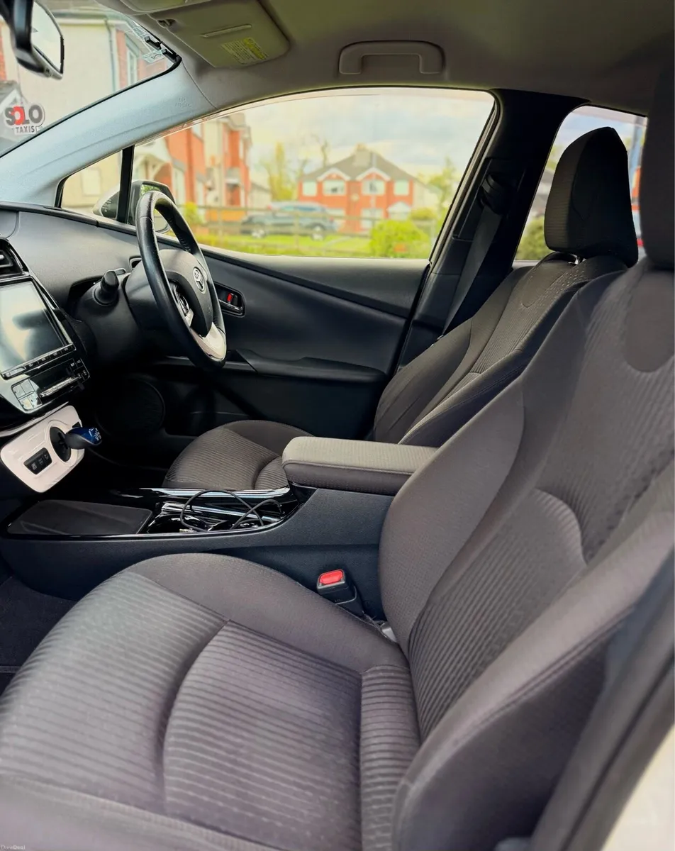 Toyota Prius 2018 1.8L Hybrid Automatic 2 year NCT - Image 3