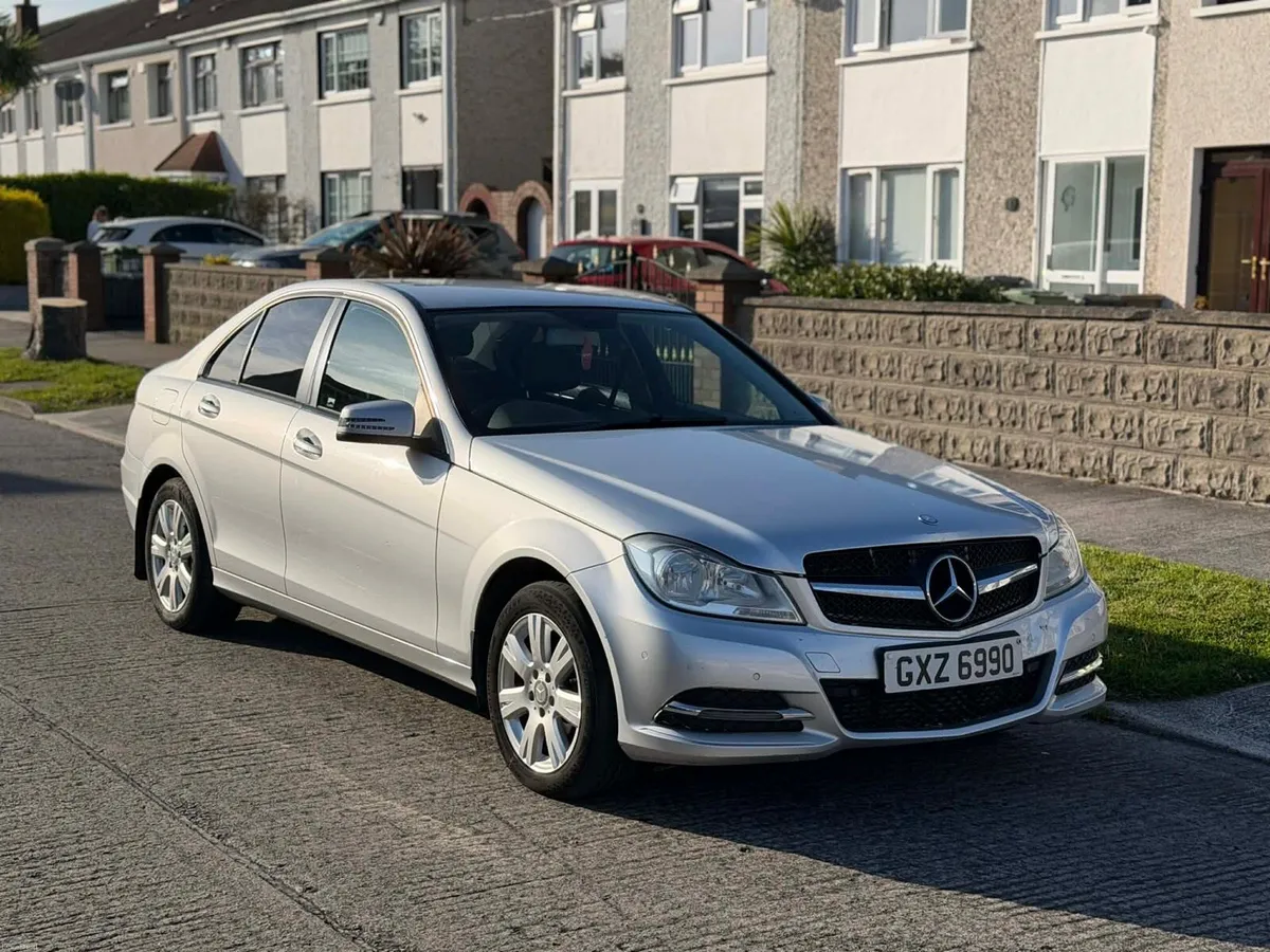 Mercedes c220 2013 - Image 2