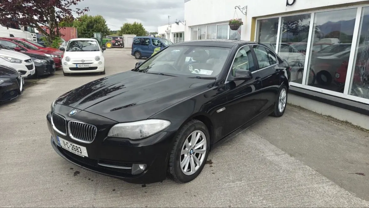 BMW 5-Series 520D SE - Image 3