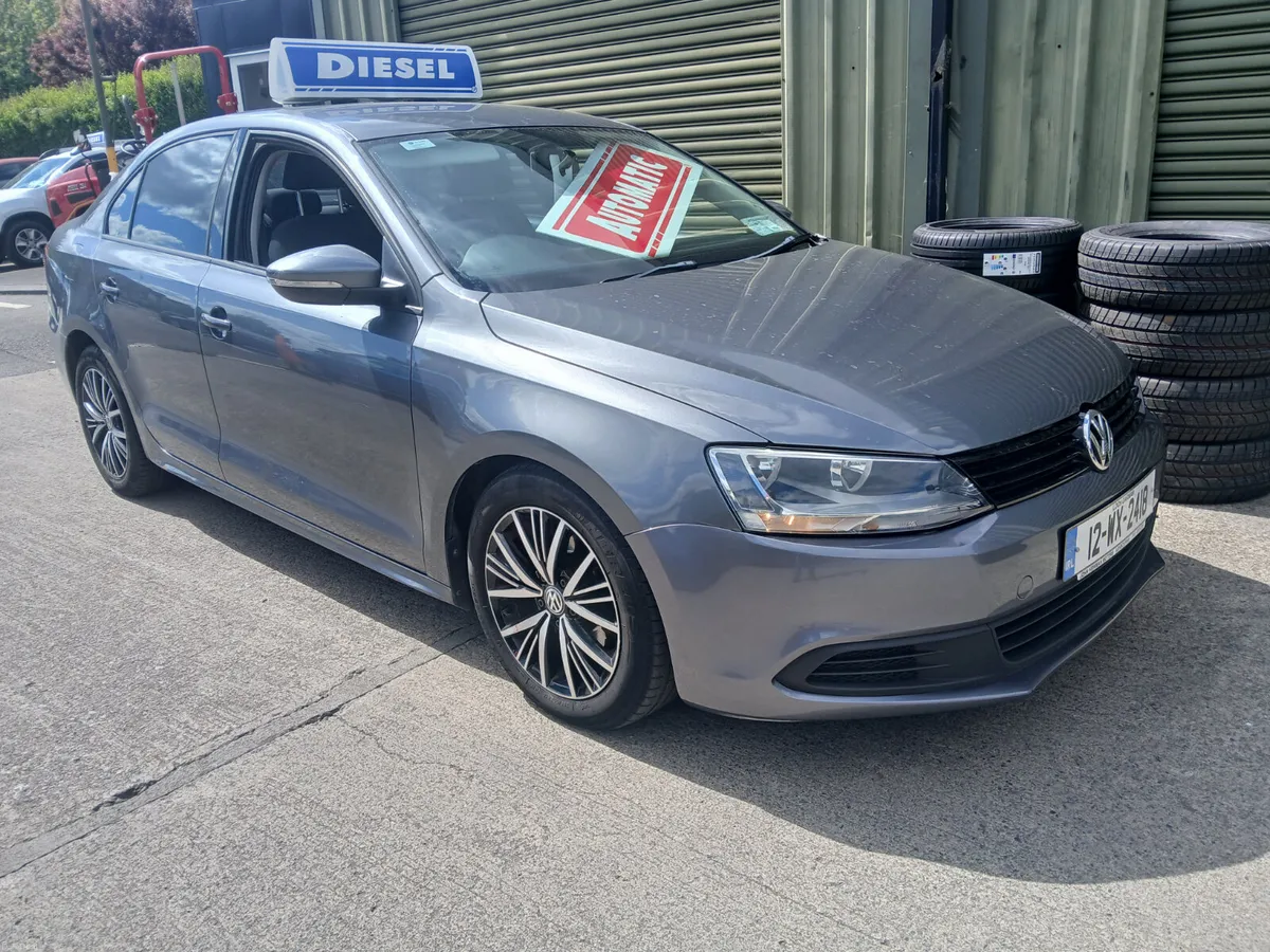 Volkswagen Jetta diesel automatic 2012 - Image 2