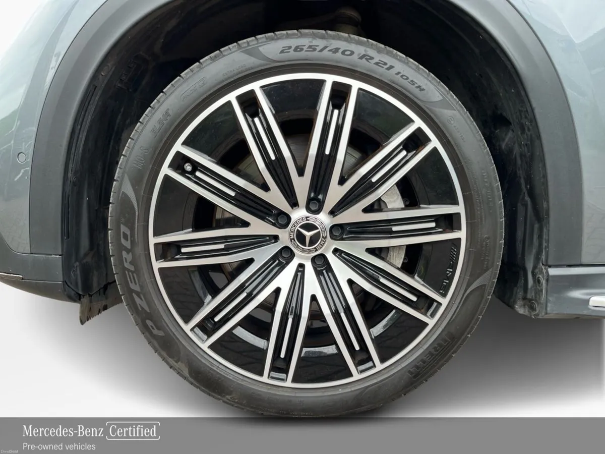 Mercedes-Benz EQE 300 AMG Line Electric Art AirMat - Image 5