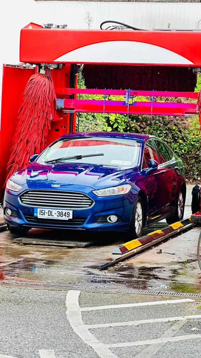 Ford Mondeo 2015 - Image 2
