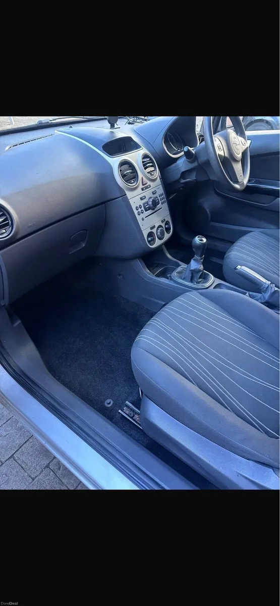 Opel corsa - Image 4