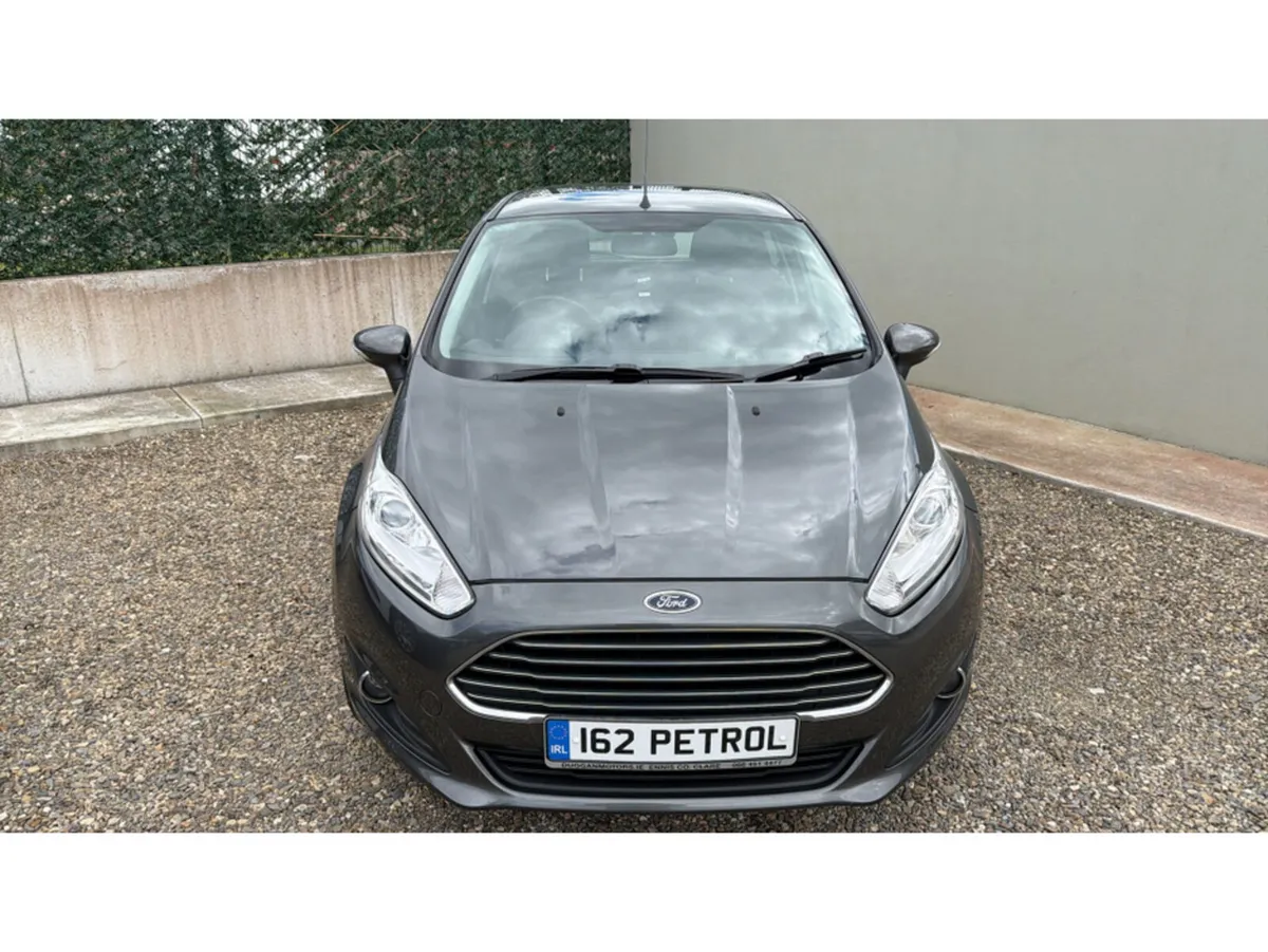 Ford Fiesta ZETEC - Image 6
