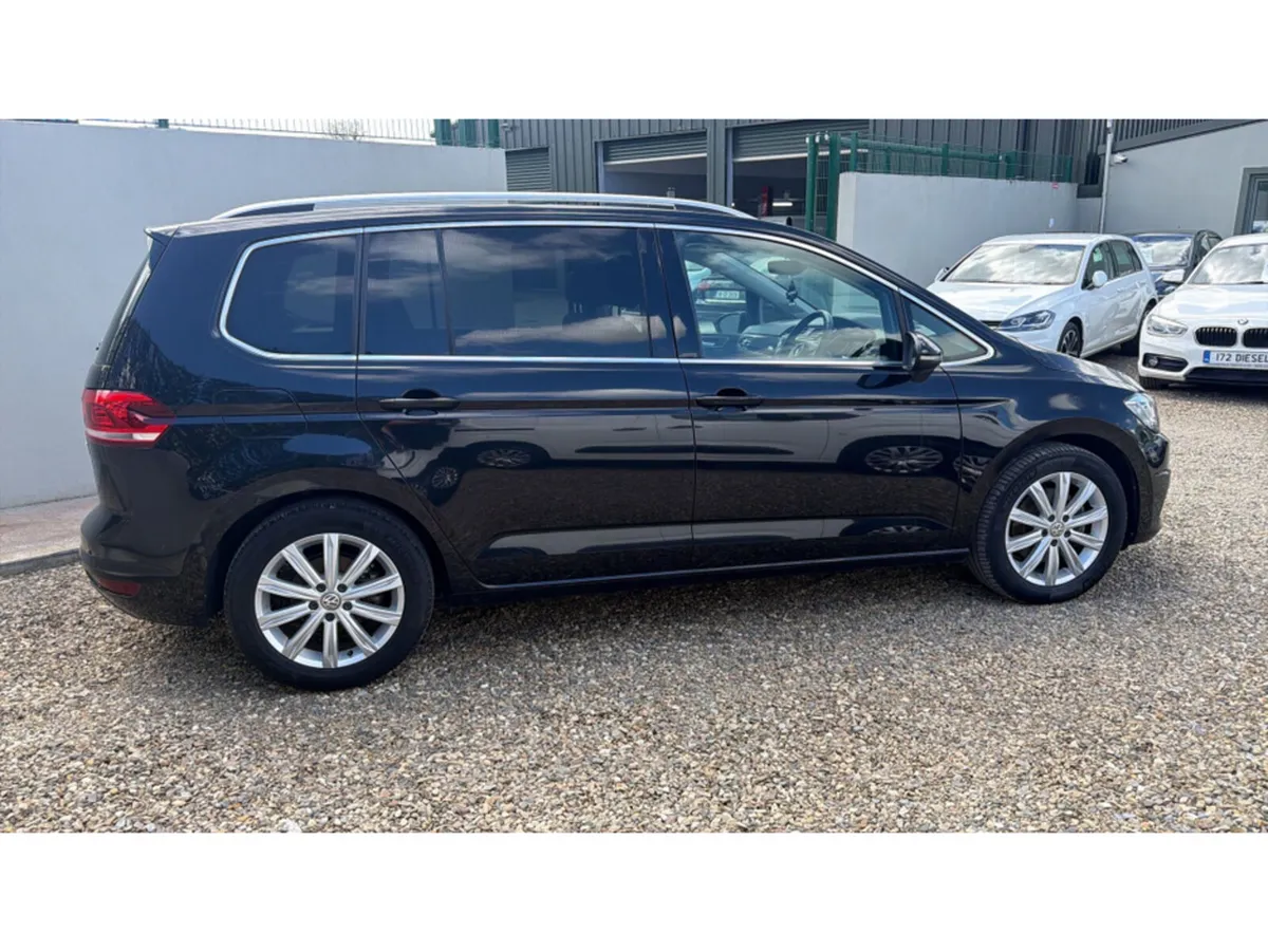 Volkswagen Touran 2.0 TDI HIGHLINE - Image 3