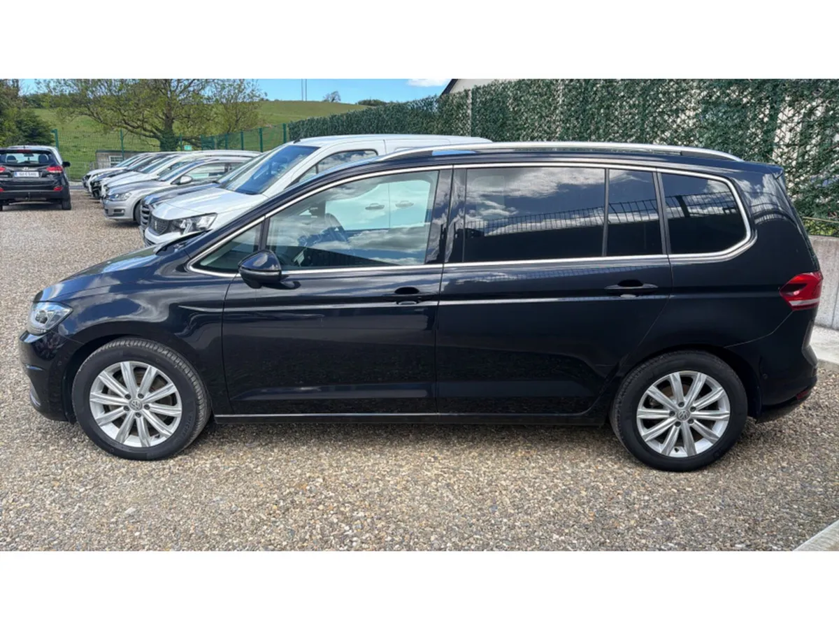 Volkswagen Touran 2.0 TDI HIGHLINE - Image 4