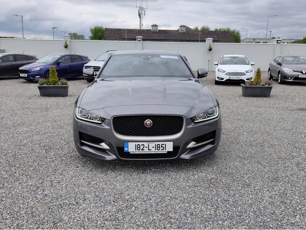 Jaguar XE 2.0 D R-SPORT 180PS 4DR AUTO - Image 6
