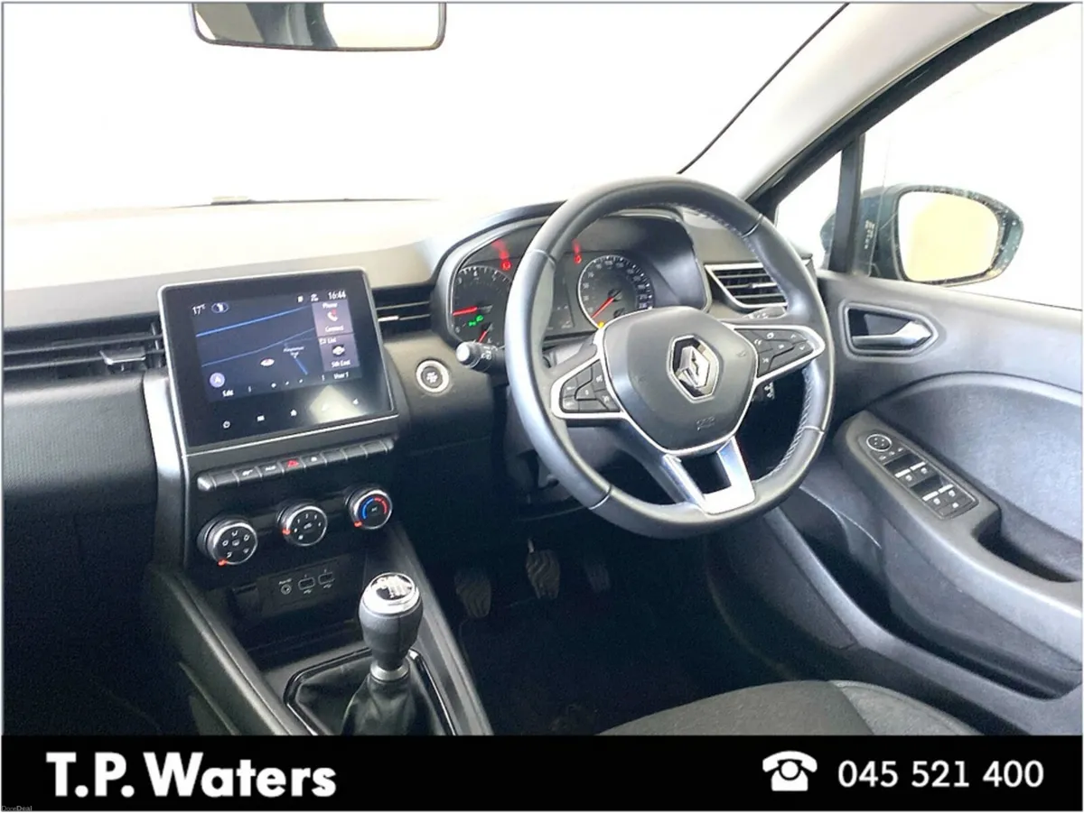 Renault Clio ICONIC TCE - SAME DAY FINANCE APPROVA - Image 2