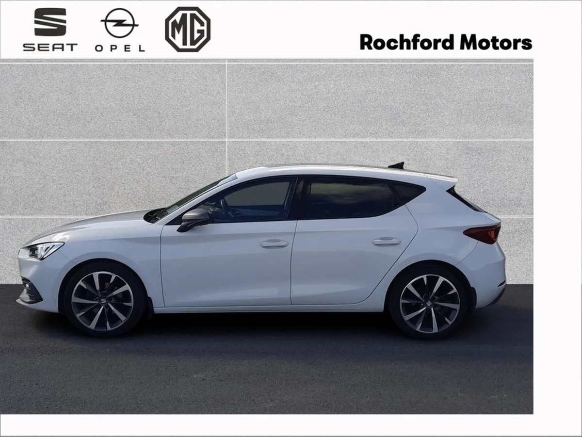 SEAT Leon 2.0 TDI 150HP DSG FR 5DR AUTO - Image 3