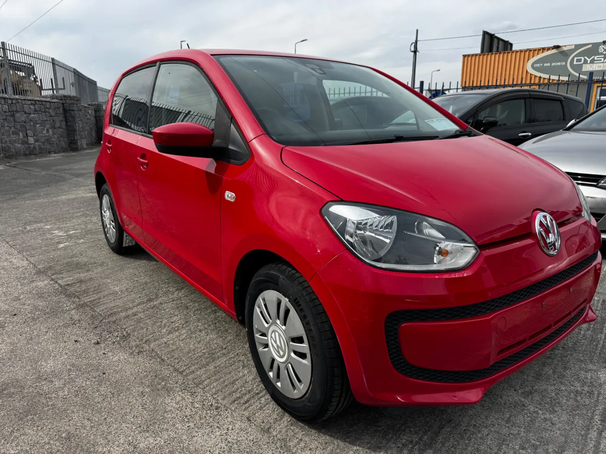 Volkswagen up! 2014 - Image 1