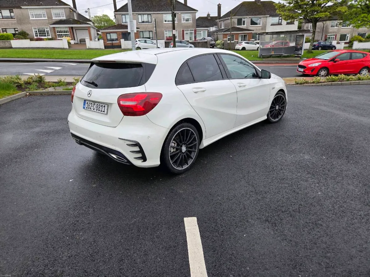 Mercedes A200 amg premium + automatic - Image 1