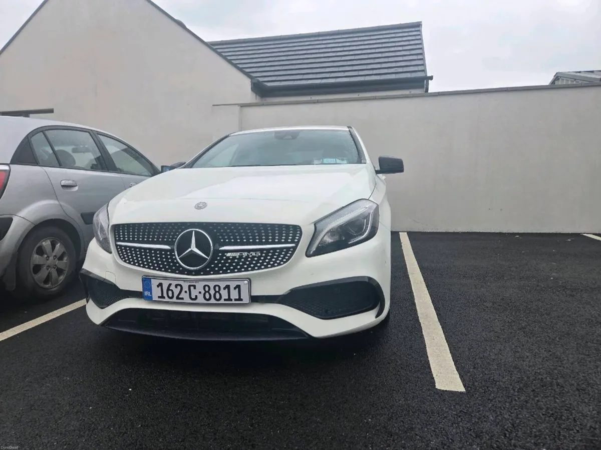 Mercedes A200 amg premium + automatic - Image 3
