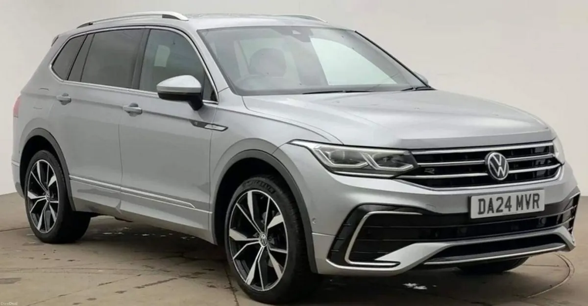 2.0 TDI R-Line SUV 5dr Diesel DSG Euro 6 (s/s) (15 - Image 1
