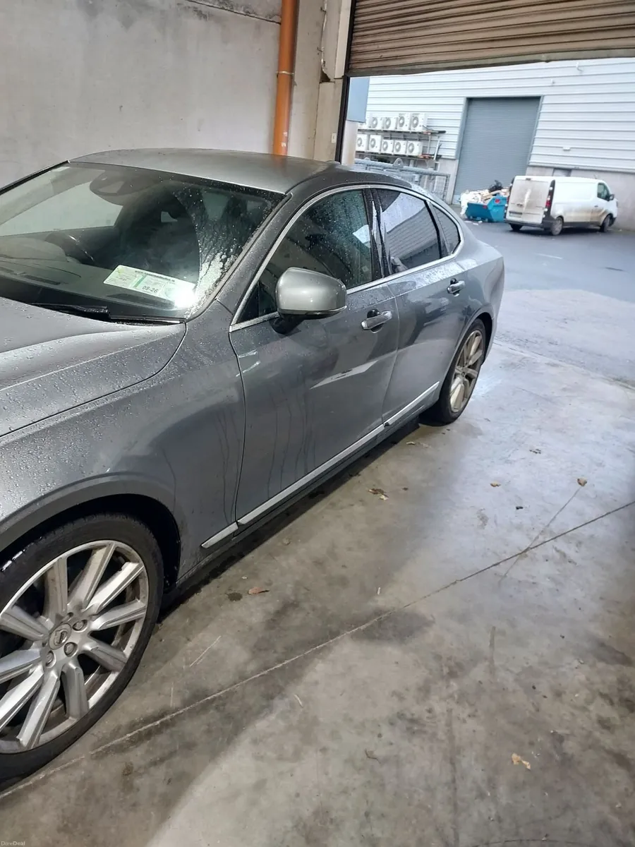 Volvo S90 2017 - Image 6