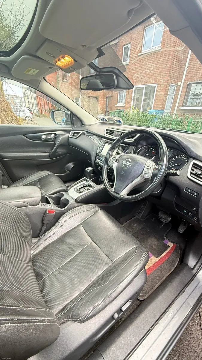 Nissan Qashqai 2014 Automatic - Image 2