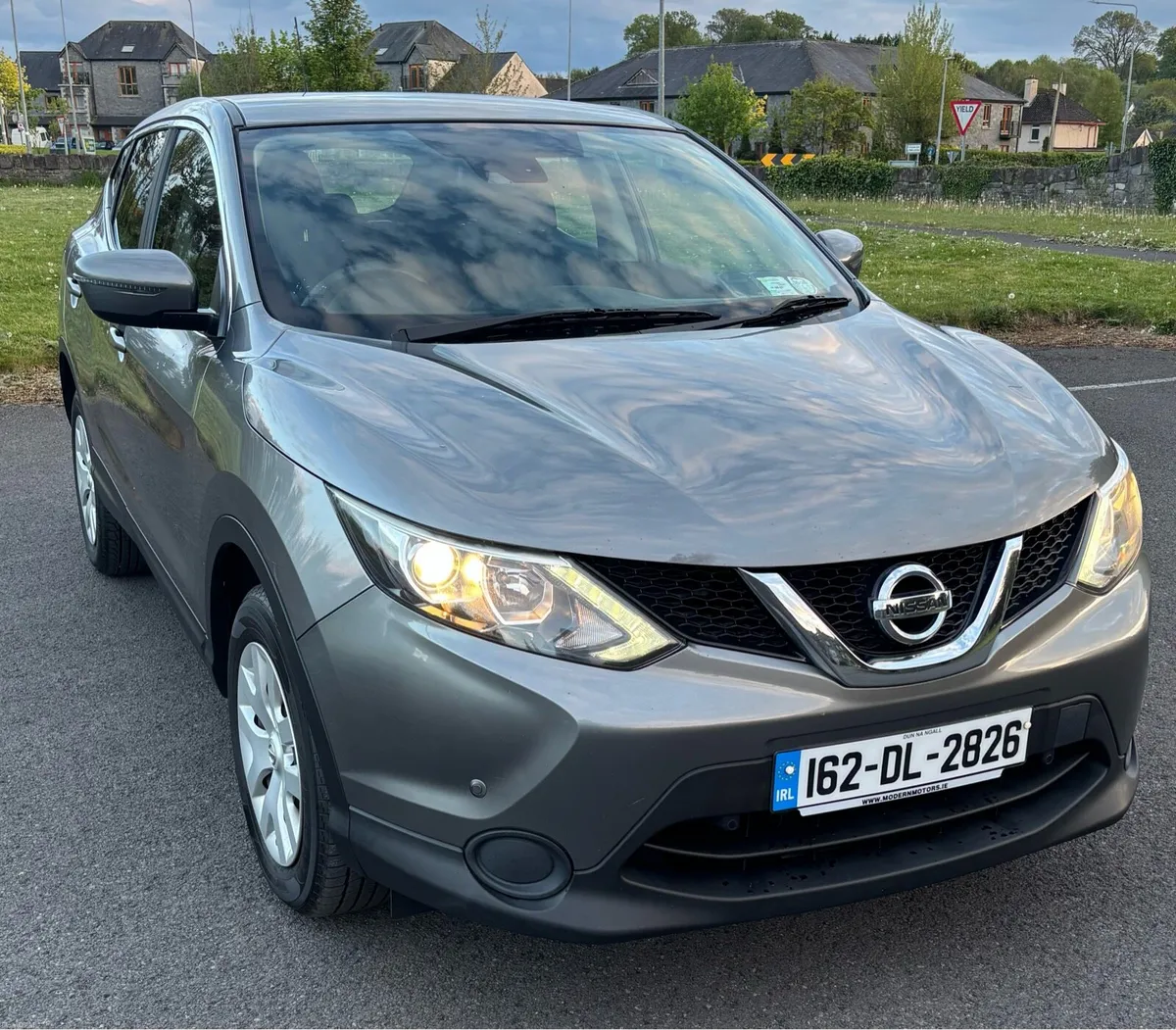 Nissan Qashqai 1.5 DCI Hi Spec - Image 2