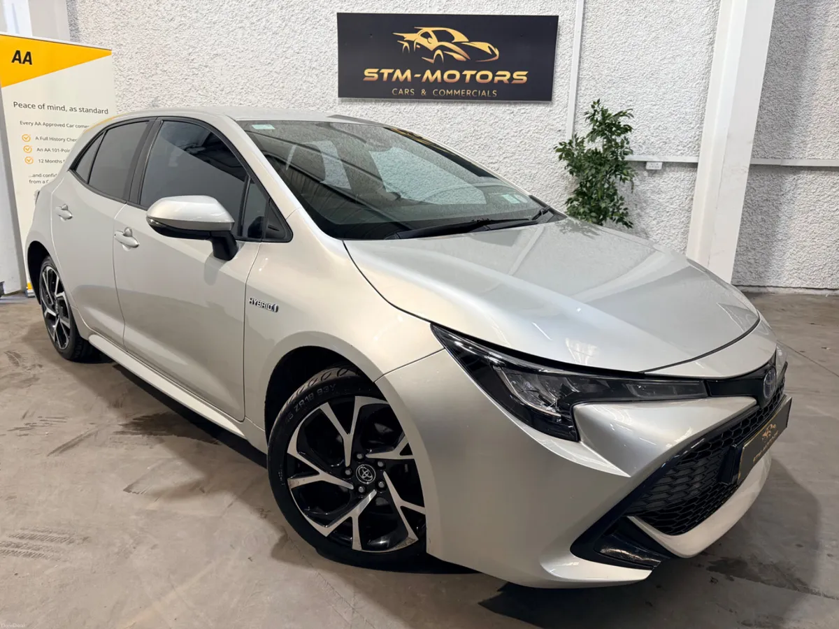 Toyota Corolla 2019 Hybrid Automatic - Image 2