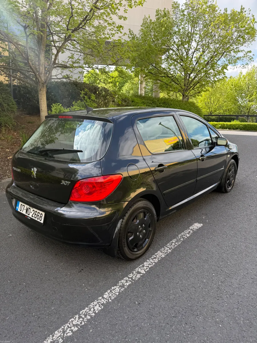 Peugeot 307 Automatic - Image 2