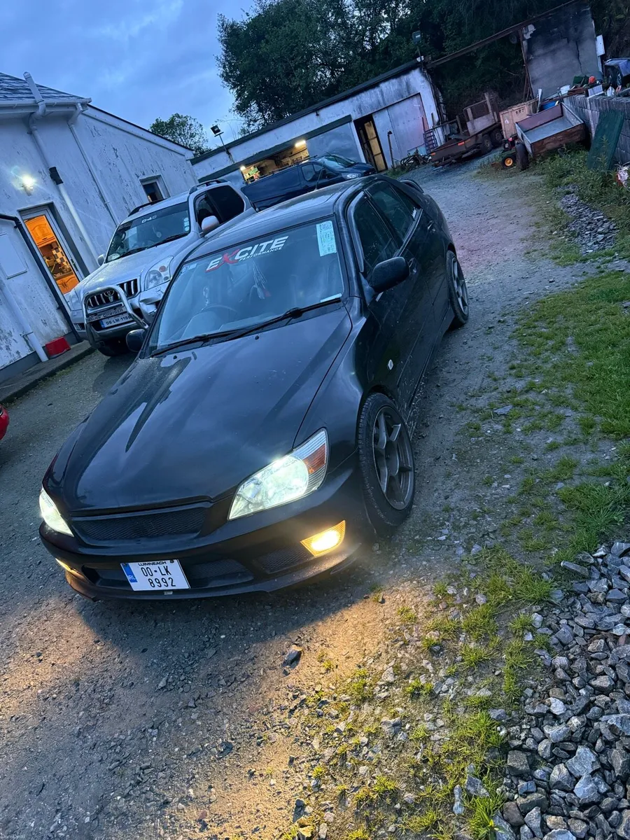 Lexus Is200 80k miles - Image 2