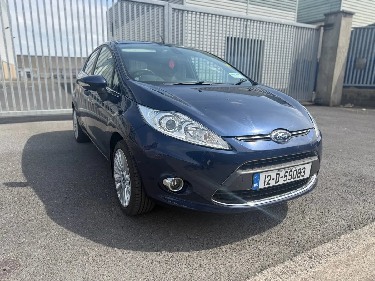 Ford fiesta 1.4 petrol automatic - Image 2
