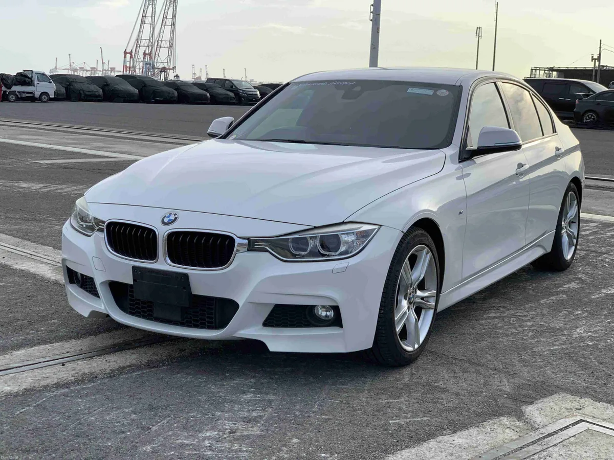 142 BMW 320d M-Sport Auto • Pear White • As New - Image 2