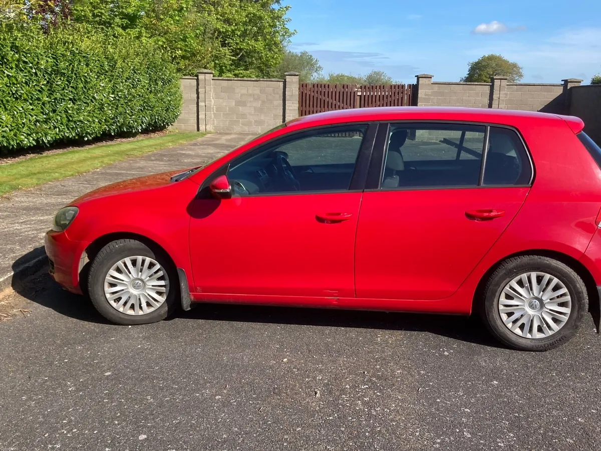 2012 VW Golf Trendline 1.6 TDI - Image 4