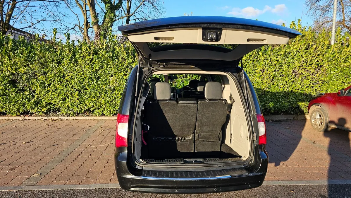 Chrysler Grand Voyager 2014 - Image 4