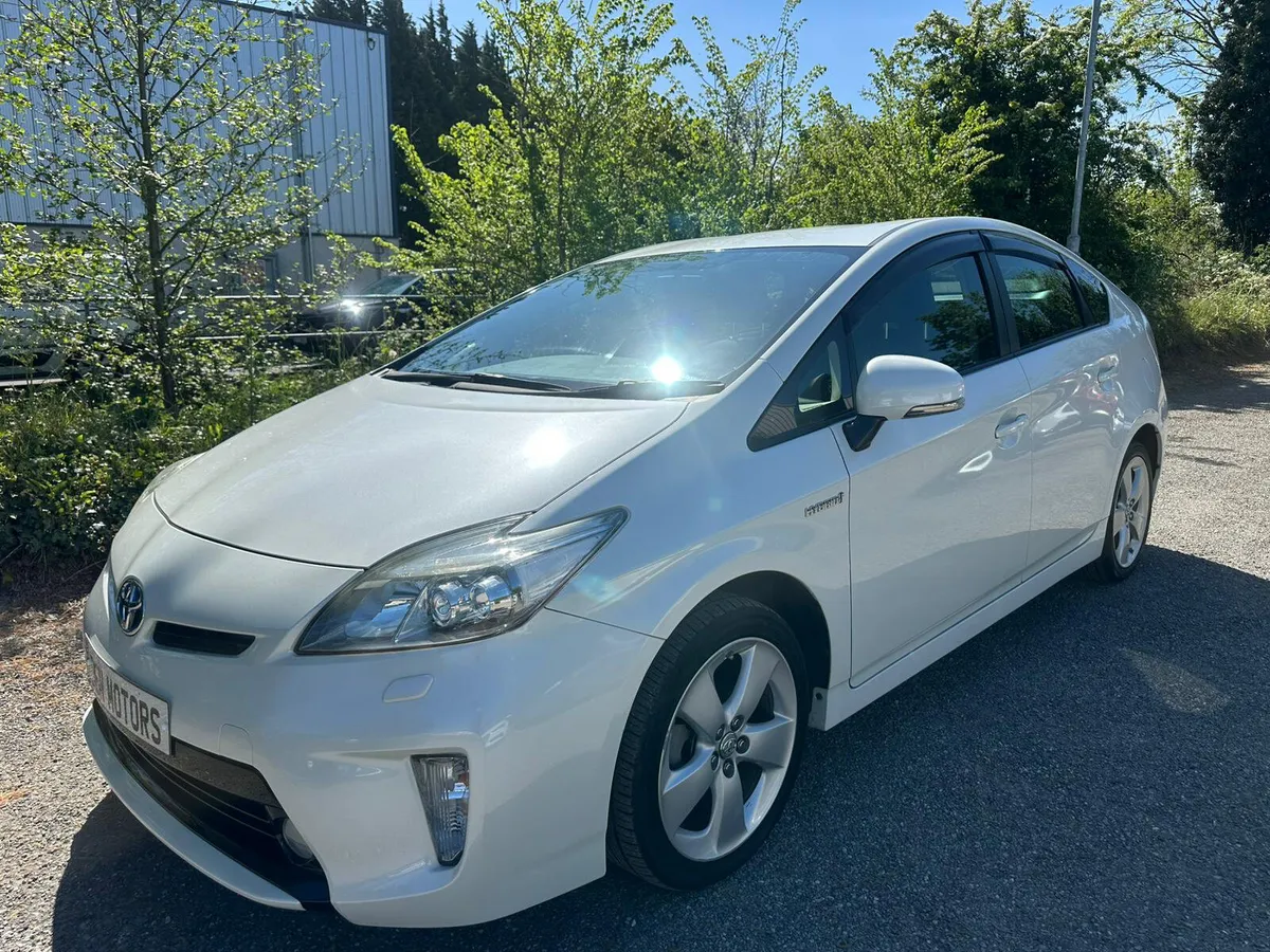Toyota Prius - Image 2