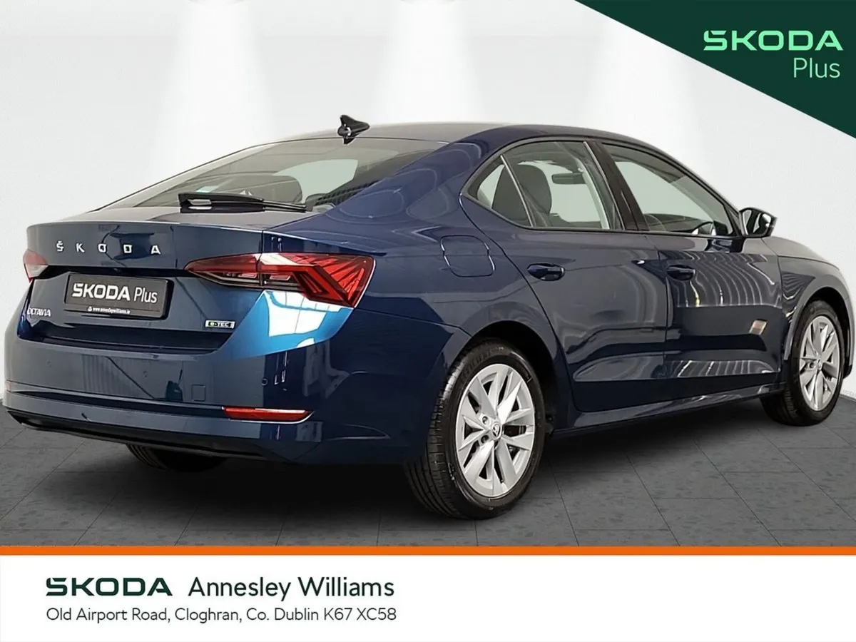 Skoda Octavia Ambition 1.0Tsi 110Bhp DSG - Image 3