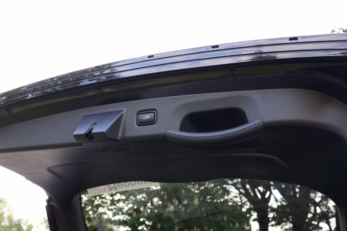 Hyundai Tucson Tucson FL 2WD Platinum Auto PHEV - Image 6