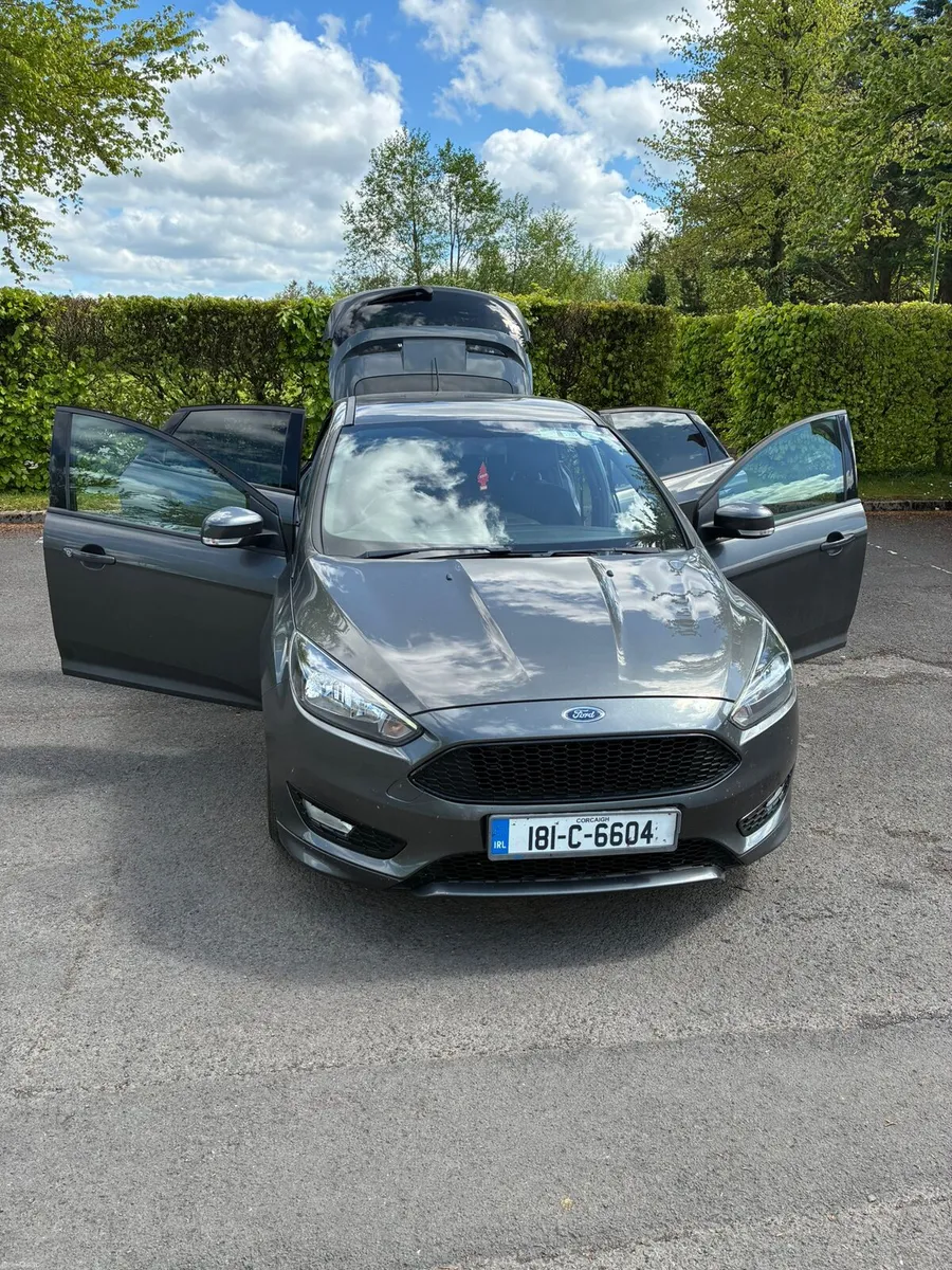 Ford Focus st line 1.5 Diesel 2018 - Image 1