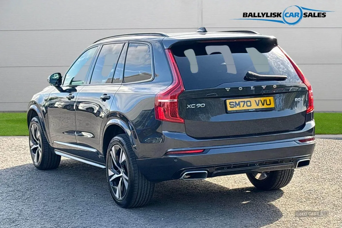 Volvo XC90 2.0 B5D 235PS MHEV R-Design Hybrid Auto - Image 2