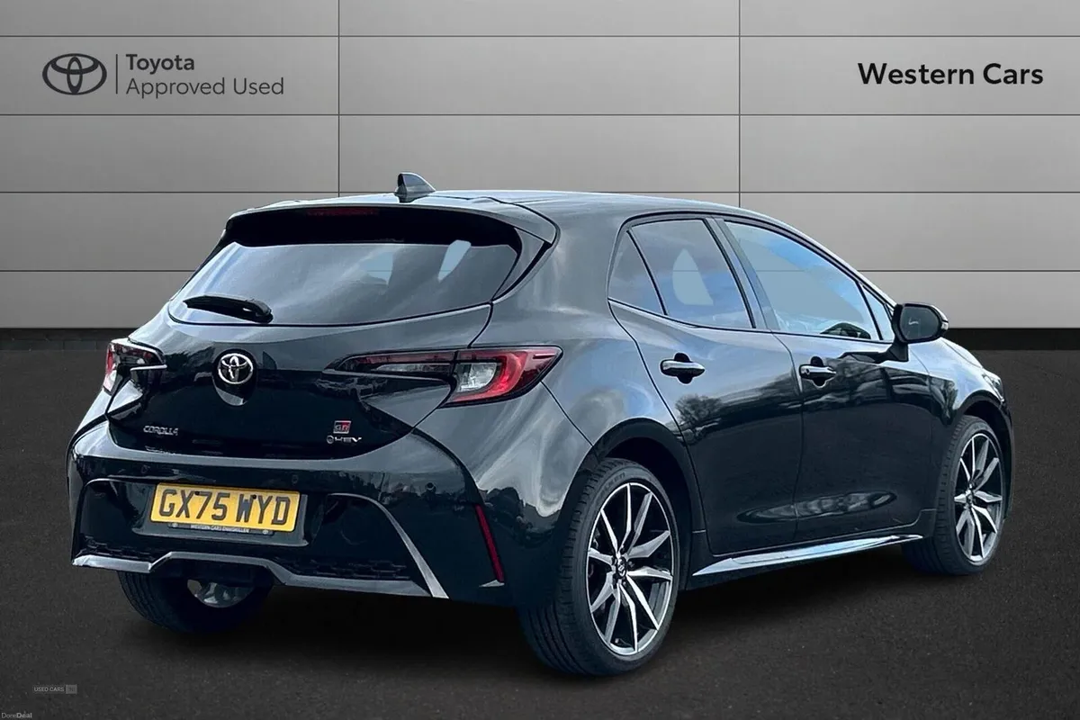 Toyota Corolla 1.8 VVT-h GR SPORT CVT Euro 6 (s/s) - Image 2
