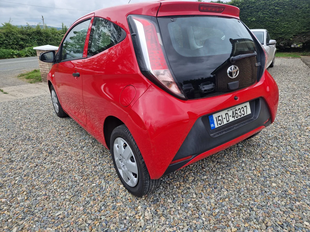 Toyota Aygo 2015 1.0 petrol - Image 5