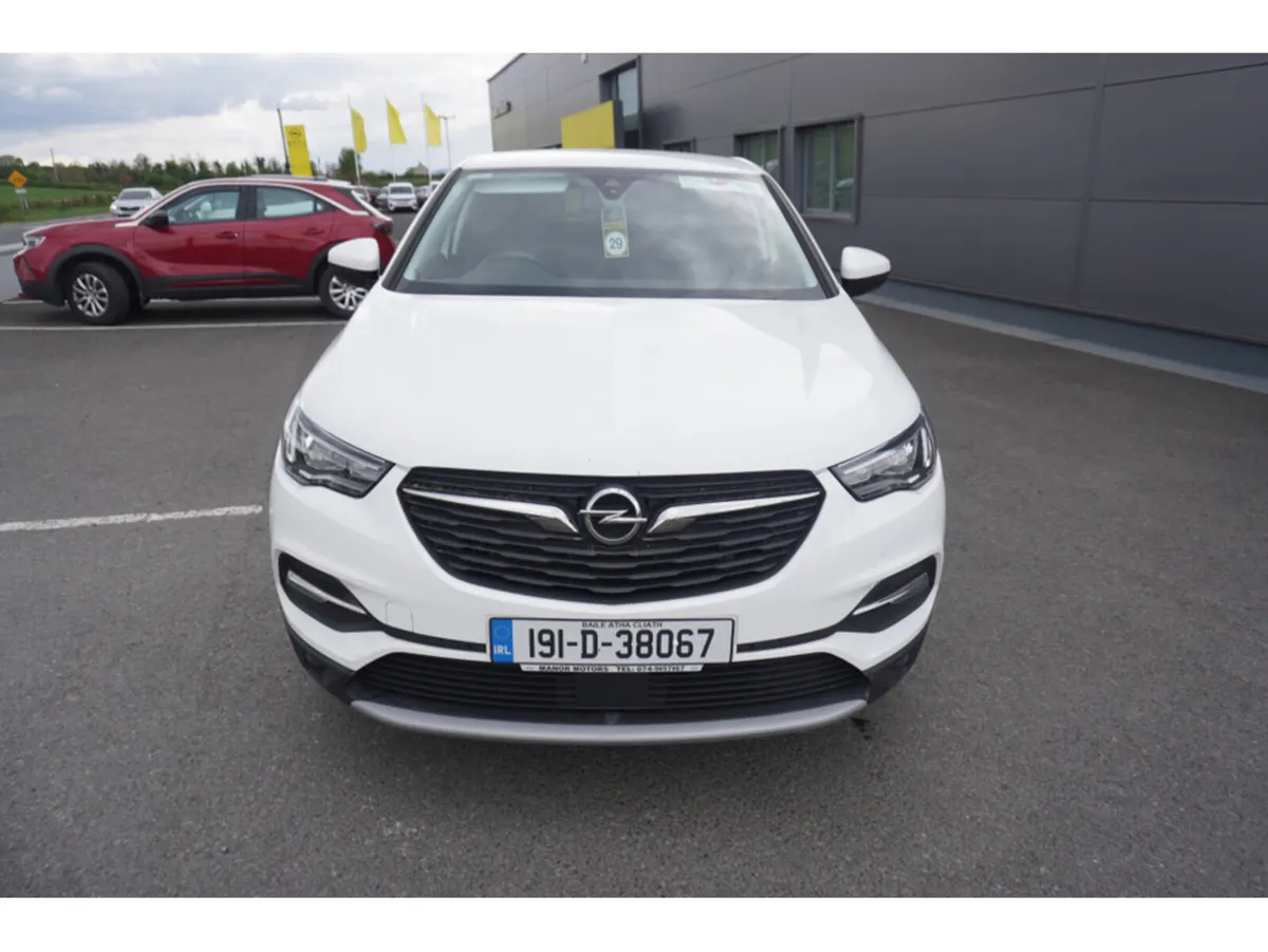 Opel Grandland X SRI 1.2I 130PS 4DR - Image 4