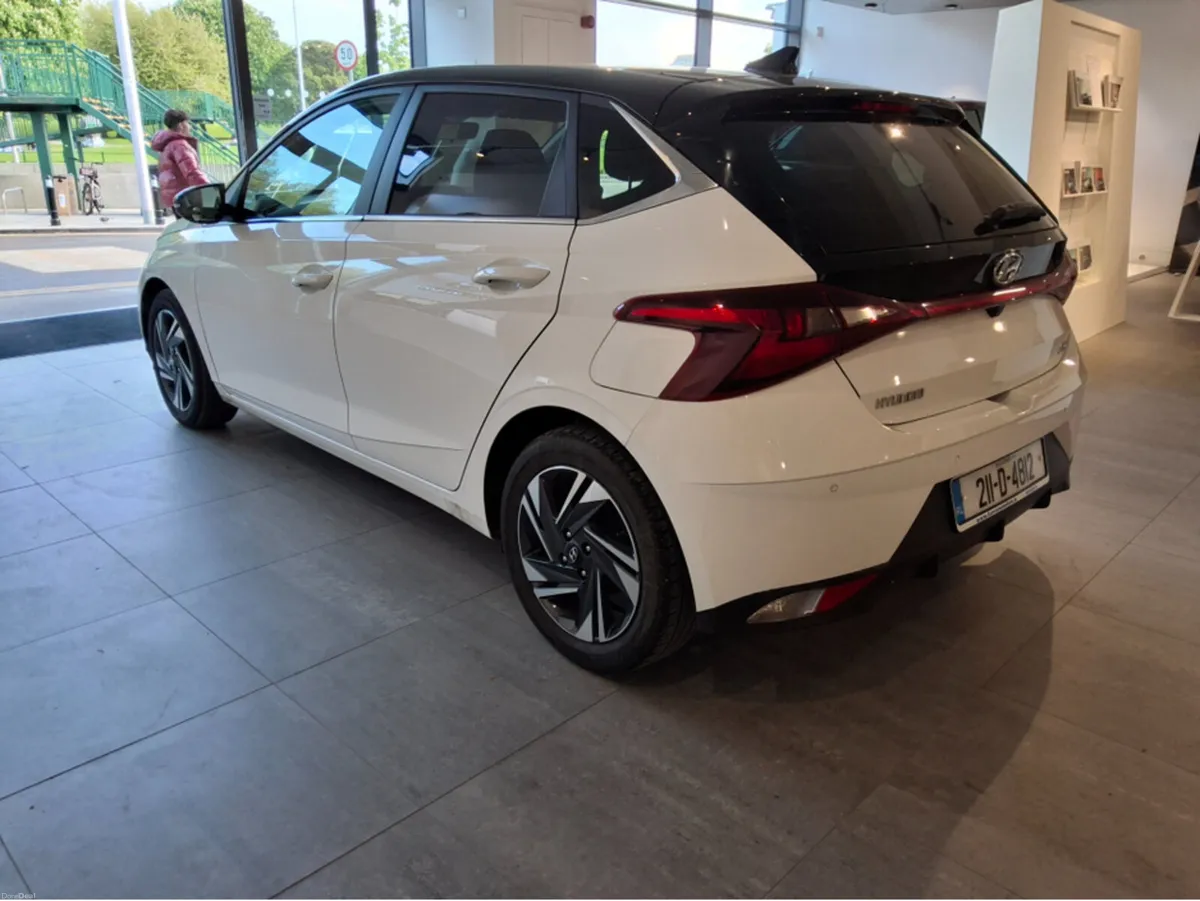 Hyundai i20 DELUXE PLUS 2TONE - NCT Jan 2027 - Tax - Image 3