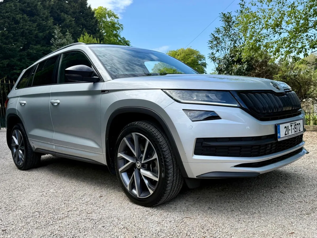 Skoda Kodiaq 7 SEAT SPORTLINE 2.0 TDI DSG *Panoram - Image 2