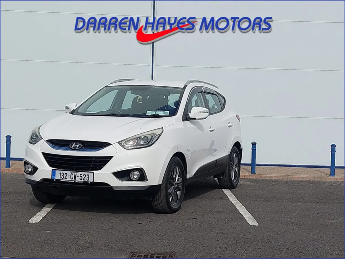 Hyundai ix35 SE NAV 5DR - Image 2